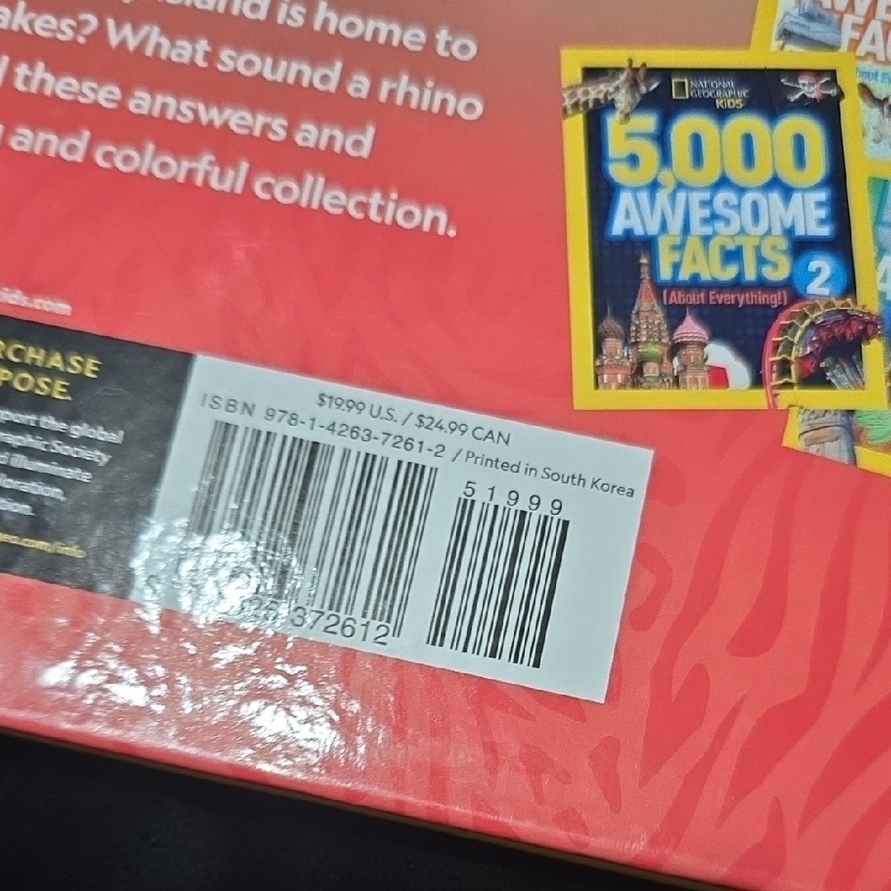 National Geographic Kids 5000 Awesome Facts Book - Yellow - Picture 3 of 3